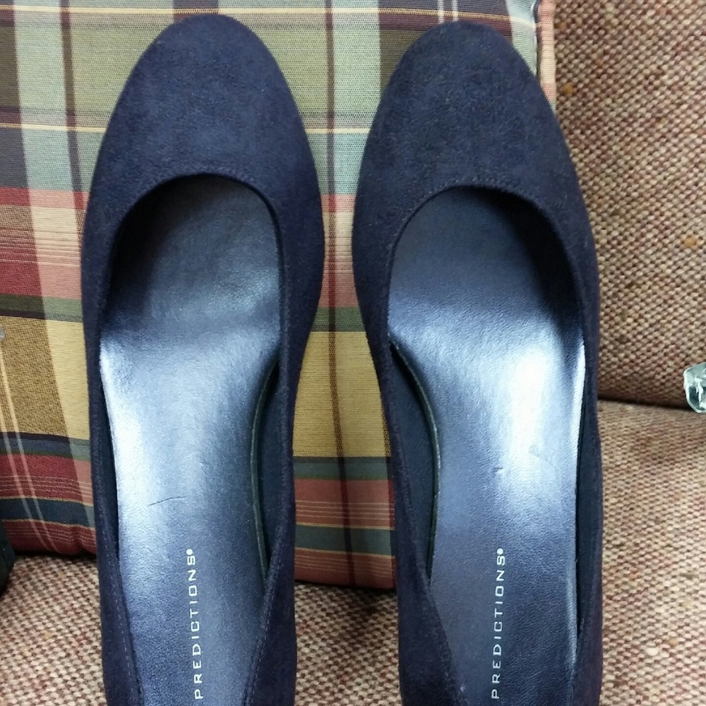 LOW HEEL PURPLE SHOES